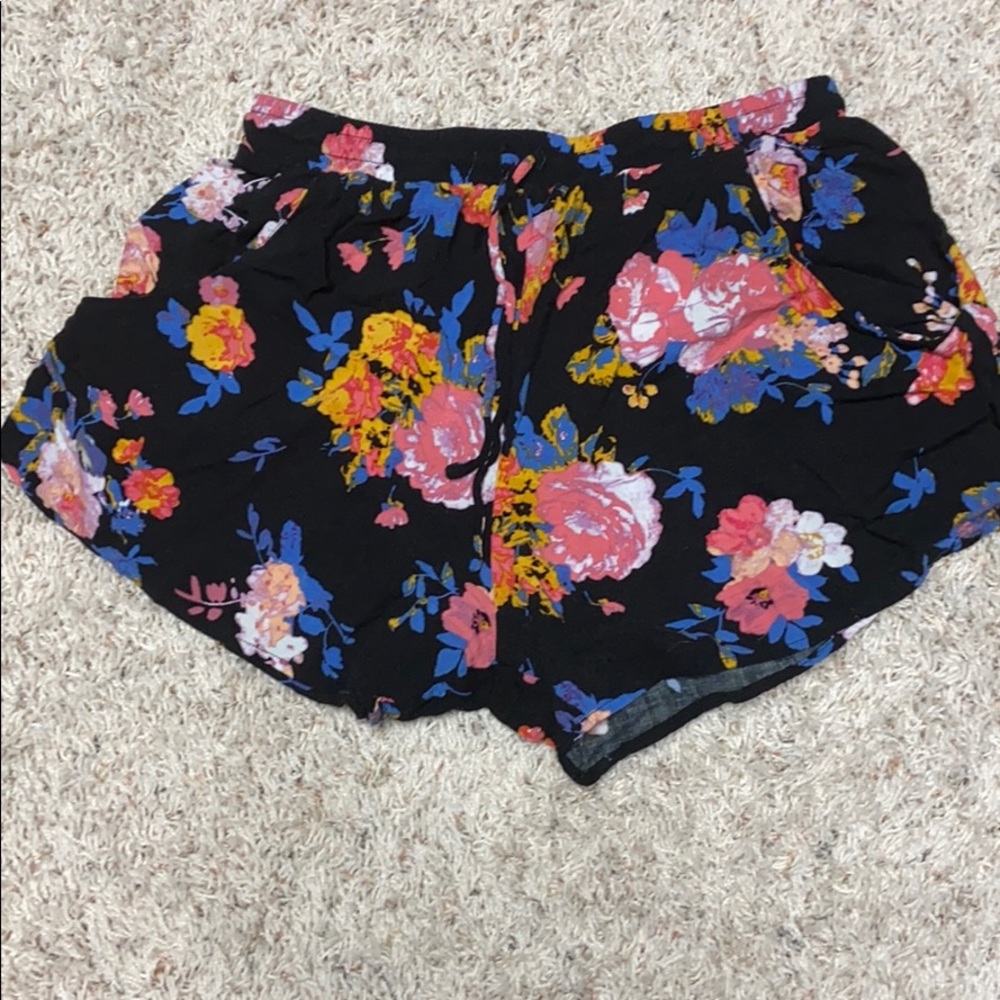 Flower shorts